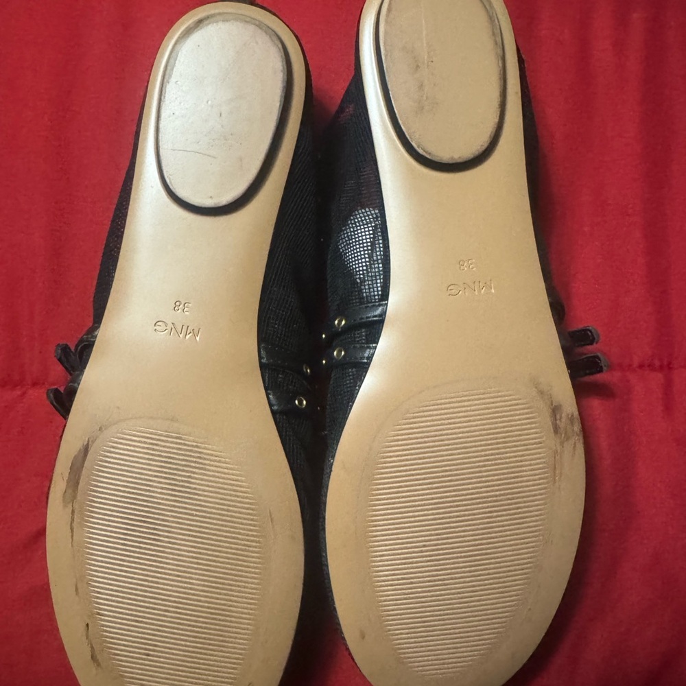 Mesh Ballet Flats With Die-Cut Details - Picture 4 of 10
